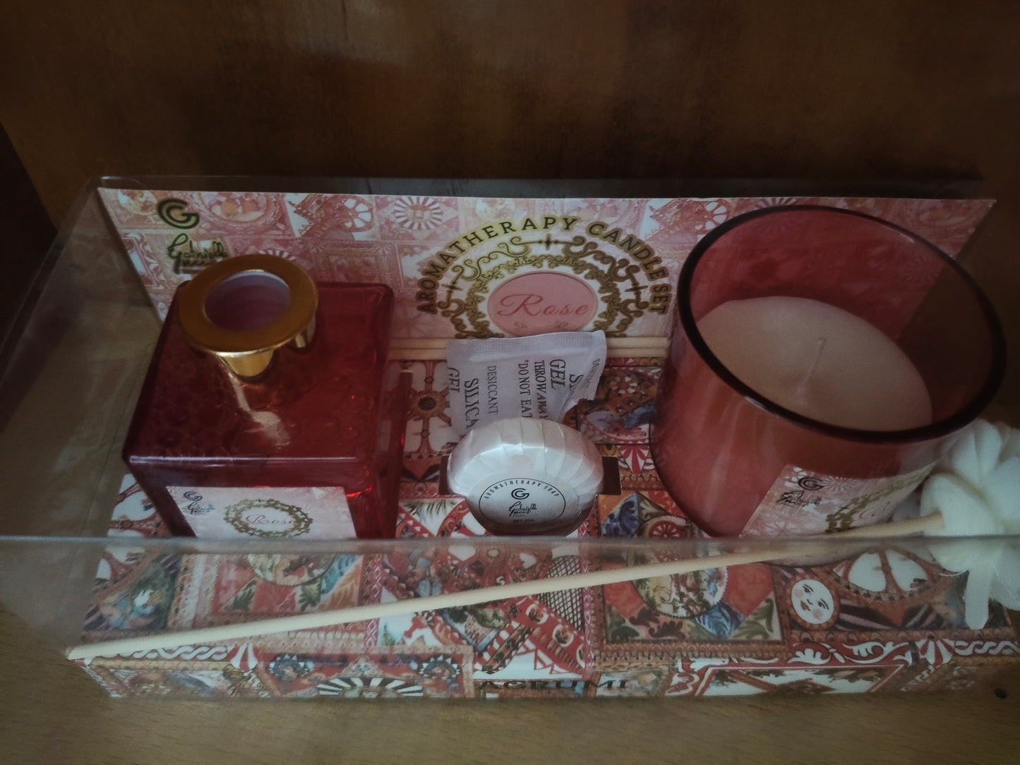 Set Profumatore per Ambiente – Candela, Saponetta e Diffusore con Bastoncini Mikado 🌸✨