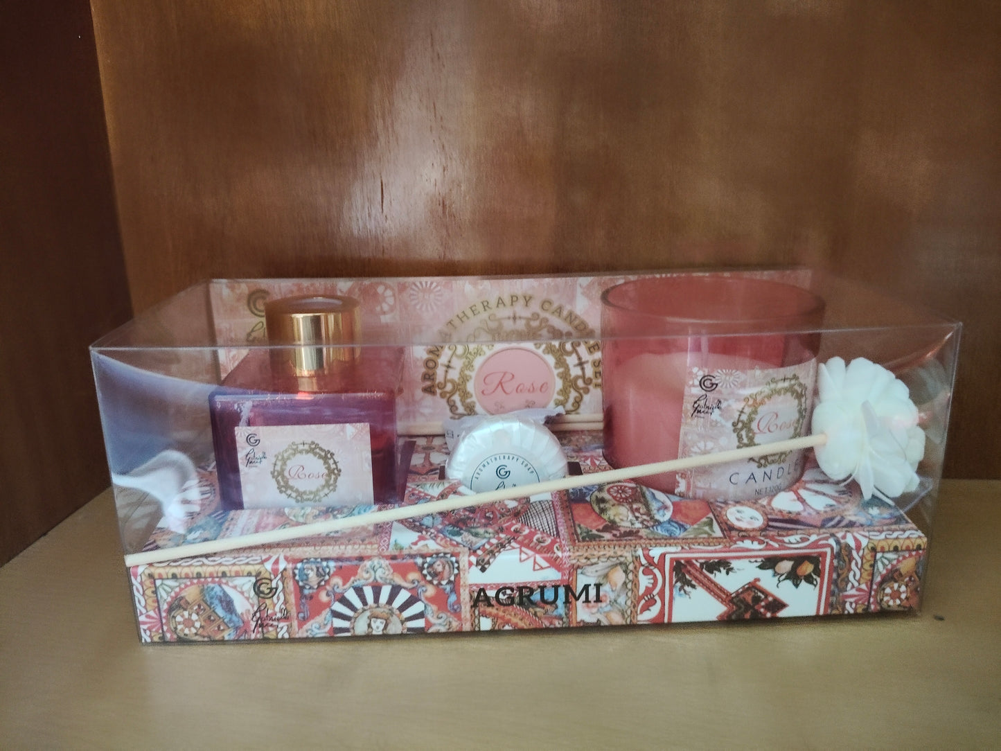 Set Profumatore per Ambiente – Candela, Saponetta e Diffusore con Bastoncini Mikado 🌸✨