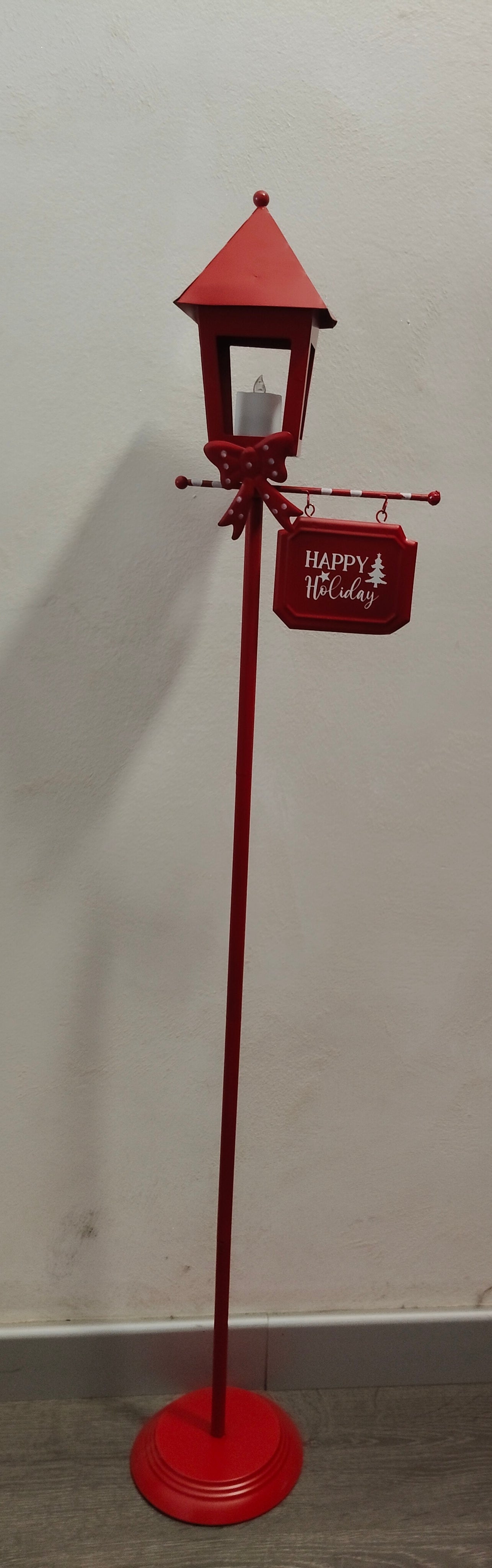 Lampione Natalizio con Luce e Musica – Rosso, a Batteria