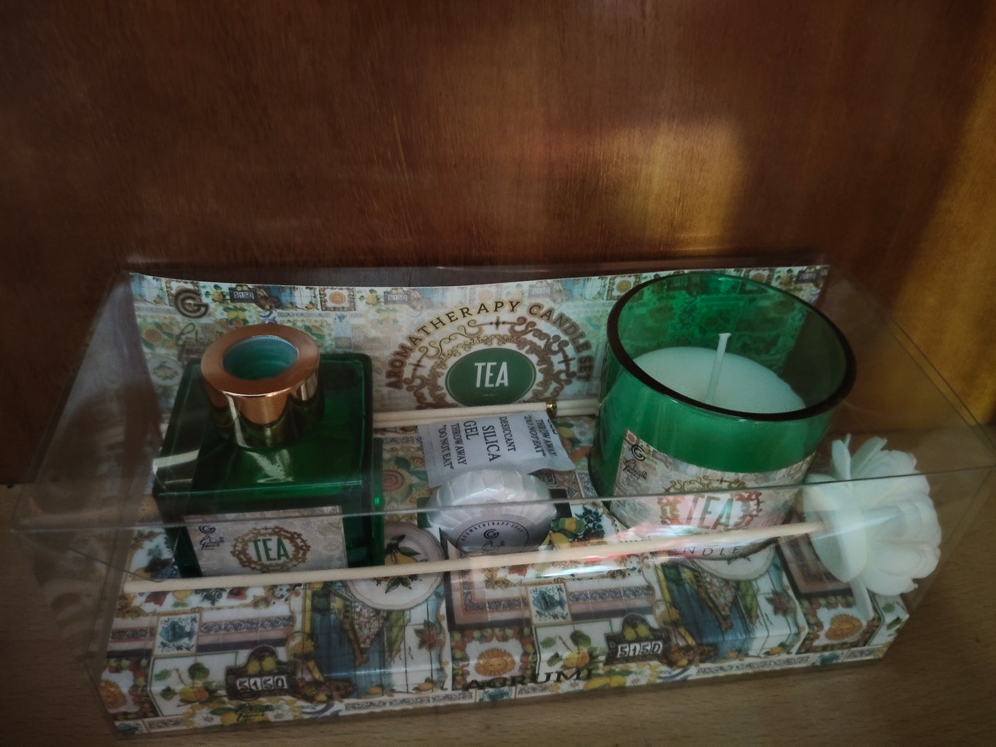 Set Profumatore per Ambiente – Candela, Saponetta e Diffusore con Bastoncini Mikado 🌸✨