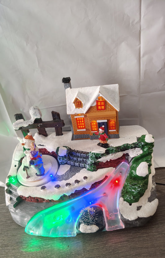 ⛸️ Giostrina Scenario Pista di Pattinaggio con Luci, Musica e Movimento 🎶✨